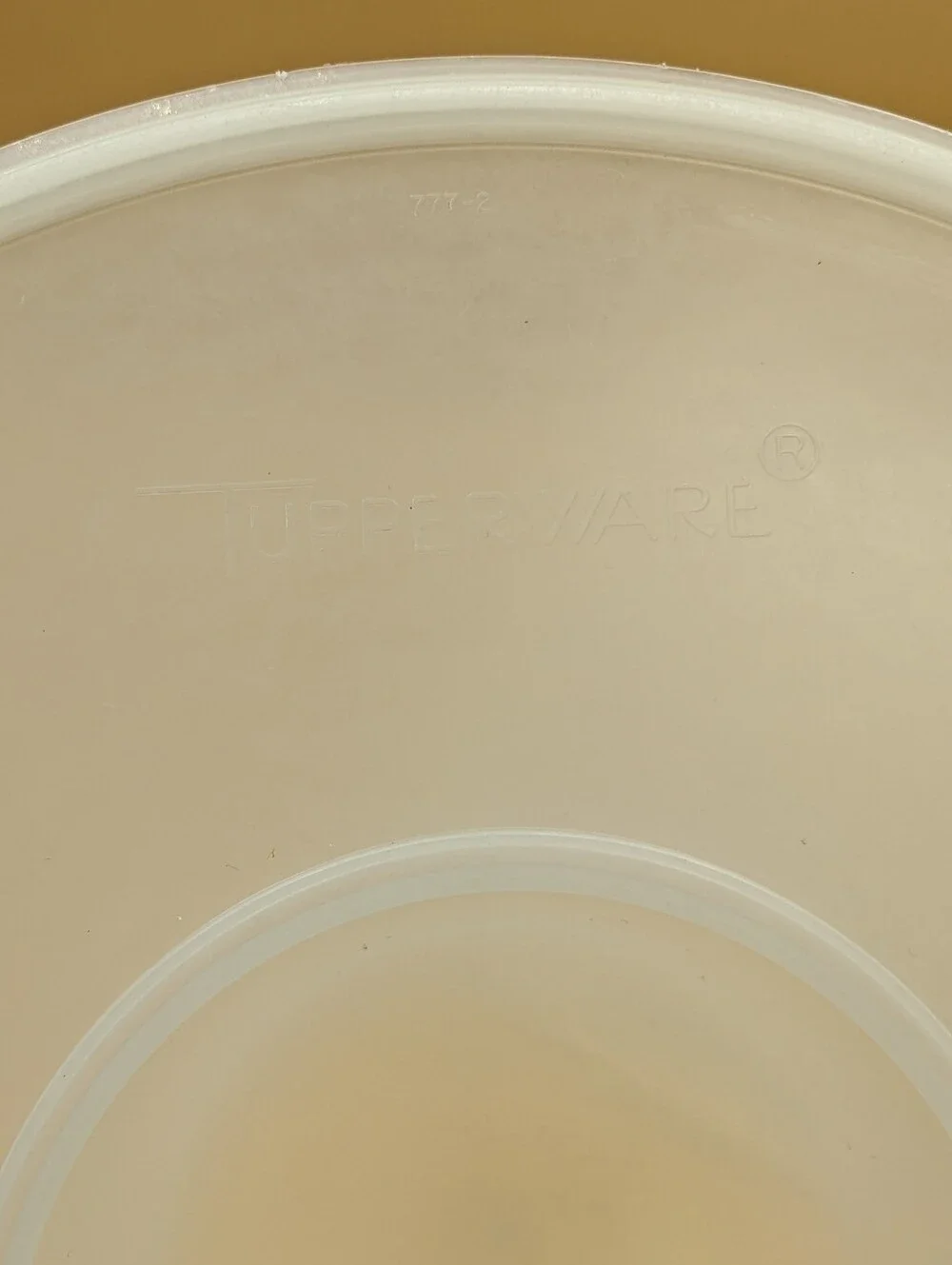 Tupperware PAR-T-JEL 776, 777, 778 Jello/Salad/Punch Bowl Ice Mold Pre-owned